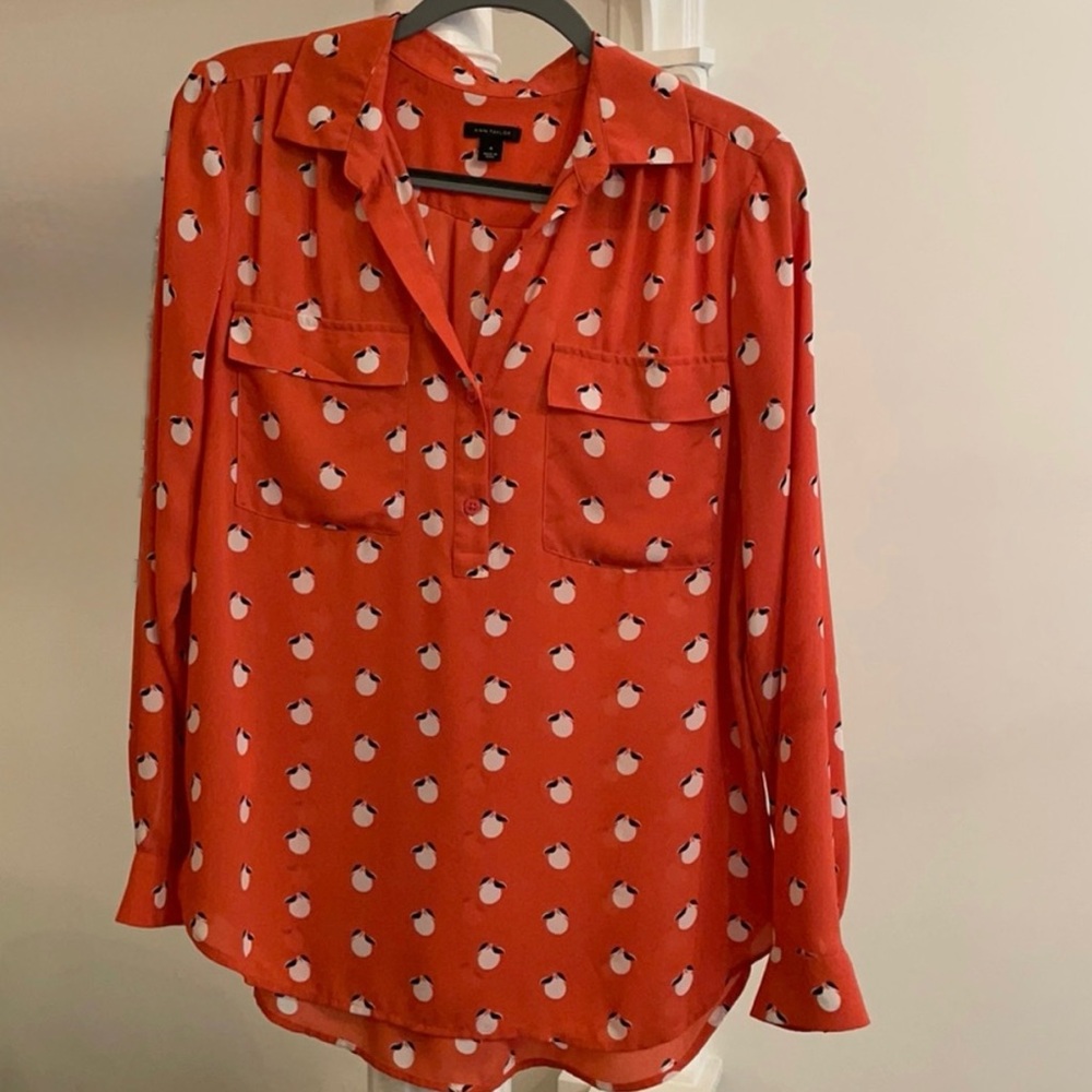 Ann Taylor Orange and White Patterned Blouse
